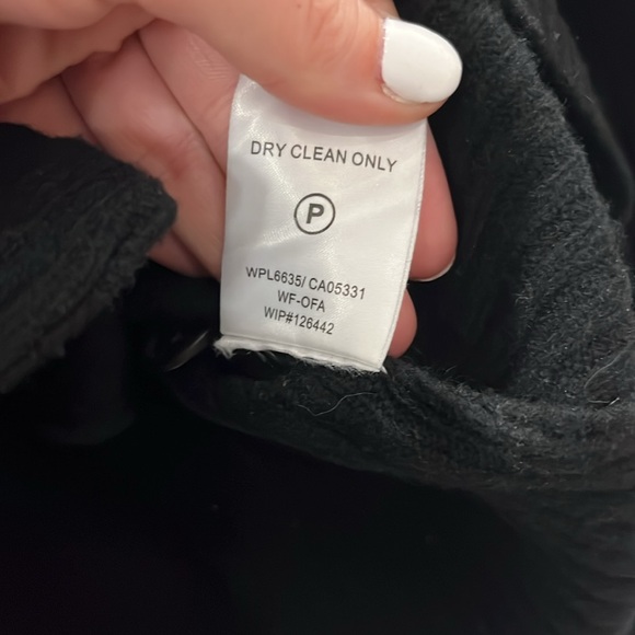 WoolRich Plaid Wool Button Up size Large - Picture 6 of 10